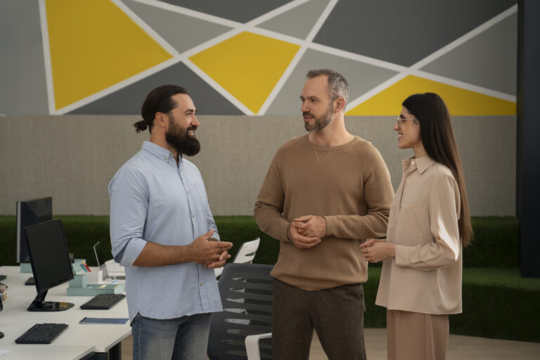 labor-union-members-working-together