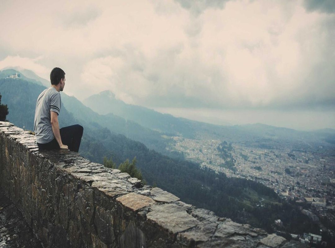 Studio vs. Indie: Choosing Your Preferred Style