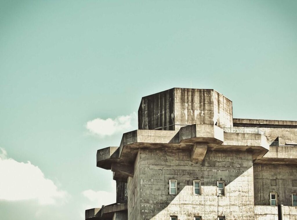 wie is siranoosh sayad